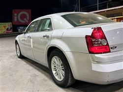 کرایسلەر 300